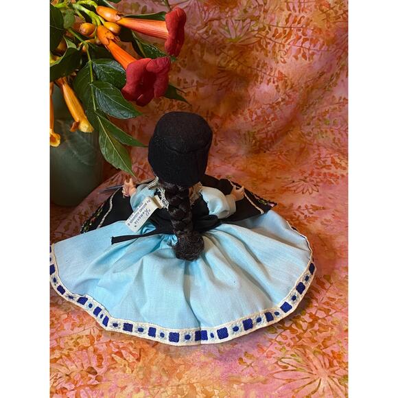 Madame Alexander Doll Romania "Rumania" #586 8” Int'l World Dolls Tag only 1987 - Picture 6 of 8